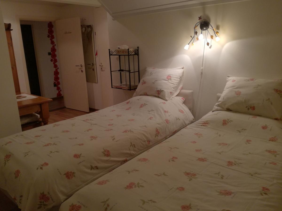 Bed and Breakfast La Rose Pelt Экстерьер фото