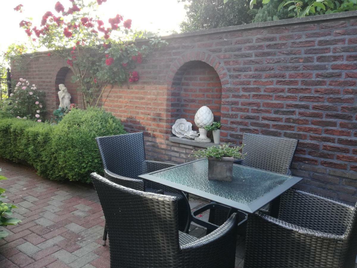 Bed and Breakfast La Rose Pelt Экстерьер фото